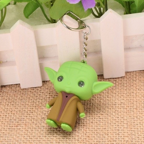 1pc Star Wars Master Yoda Pendant Figure Keychain LED Lite Torch Toy key rings