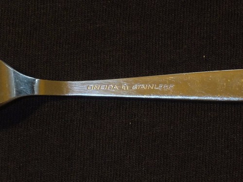 Oneida Heirloom WILL O/' WISP Place Setting Stainless