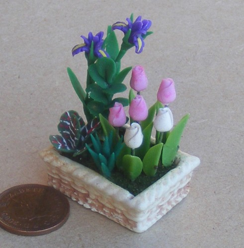 1:12 Maßstab Gemischte Blumen Feste IN Keramik Bett Tumdee Puppenhaus Garten