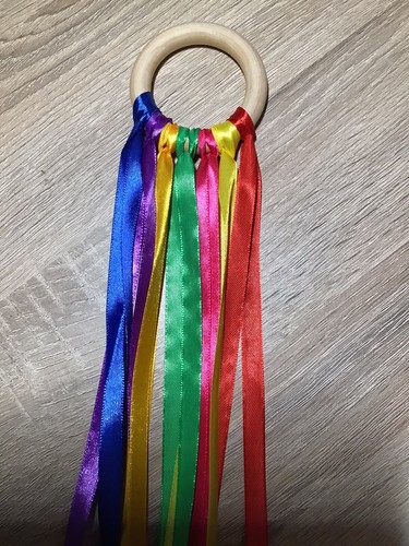 1 x Sensory Ribbon Rainbow Natural 7cm Beech Wood Ring SEN Ring Baby Girl Boy