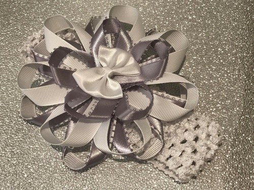 Handmade grey//white school large pretty Harajuku romany hair bows