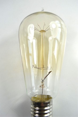 BEAUTIFUL E27 SCREW IN EDISON BULB RETRO ANTIQUE VINTAGE STEAMPUNK STYLING