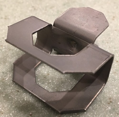 1/2" H Clips + + 25 for plywood sheeting butt joints over unsupported areas 1/2" H Clips + + 25 for plywood sheeting butt joints over unsupported areas