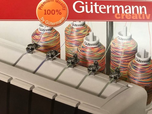 Bauschgarn Nähfaden Col.9822 Neon Multi Bulky-Lock 80 Overlock Gütermann