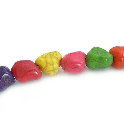 Environ 35 Pierre Perles Howlith Nuggets 10-13 mm Coloré Nenad-Design e131