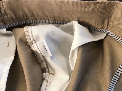 Roundtree /& Yorke Mens Classic Fit Flat Front Shorts S75HR111 Khaki Size 42 x 10
