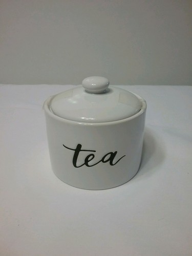 Stoneware tea Storage Canister White Threshold New in box #A4