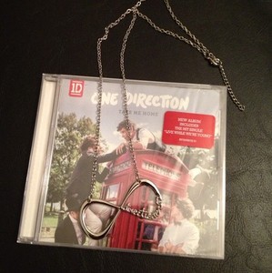  Direction Infinity Necklace on 1d One Direction Directioner Infinity Pendant Necklace And 1 Brand New