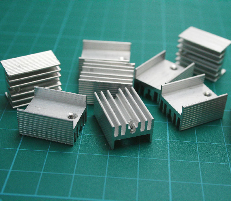 20*15*10mm Aluminum Heatsink For TO220 Transistor LED Power Transistor