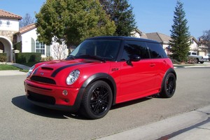 Bmw mini red paint #2