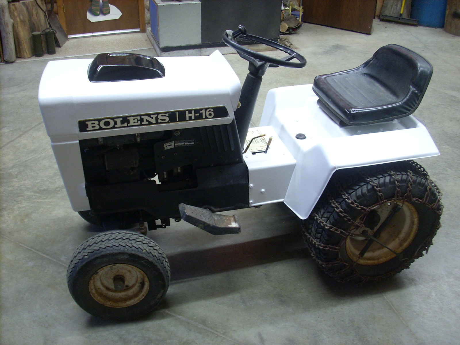 BOLENS H16 MODEL 1656 LAWN TRACTOR with SNOWTHROWER, BLADE, CAB, MOWER