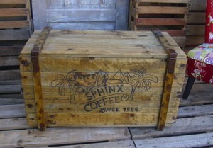 FRACHTKISTE SPHINX COFFEE HOLZKISTE COUCHTISCH TRUHENTISCH ANTIK STIL
