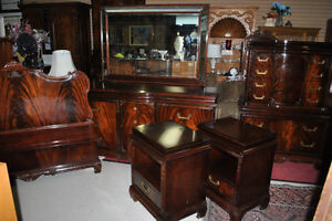Fabulous Antique Chippendale Flaming Mahogany Bedroom Suit Cost $4000