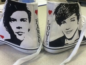  Direction Tops on Hand Painted Canvas Hi Top Shoes One Direction All Time Low Any Band
