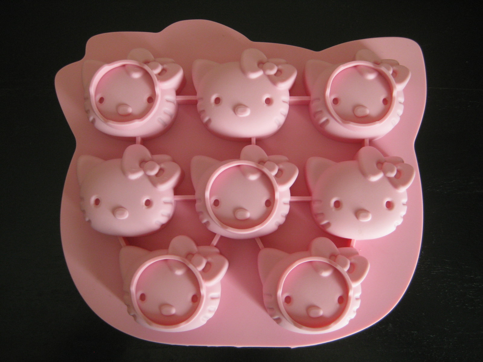 HELLO KITTY MOLD 8 candy chocolate crayon mold ice tray mini pancake