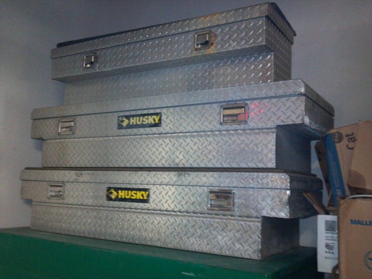 Husky truck tool box latches