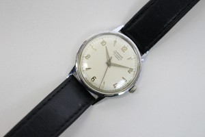 http://i.ebayimg.com/t/Junghans-Trilastic-Armbanduhr-Kaliber-84-S-/00/s/MTA2NlgxNjAw/z/~ggAAOSwo0JWFmlq/$_35.JPG