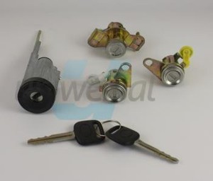 door lock for toyota corolla #6