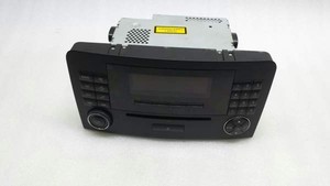 Where is the cd player in a mercedes ml #5