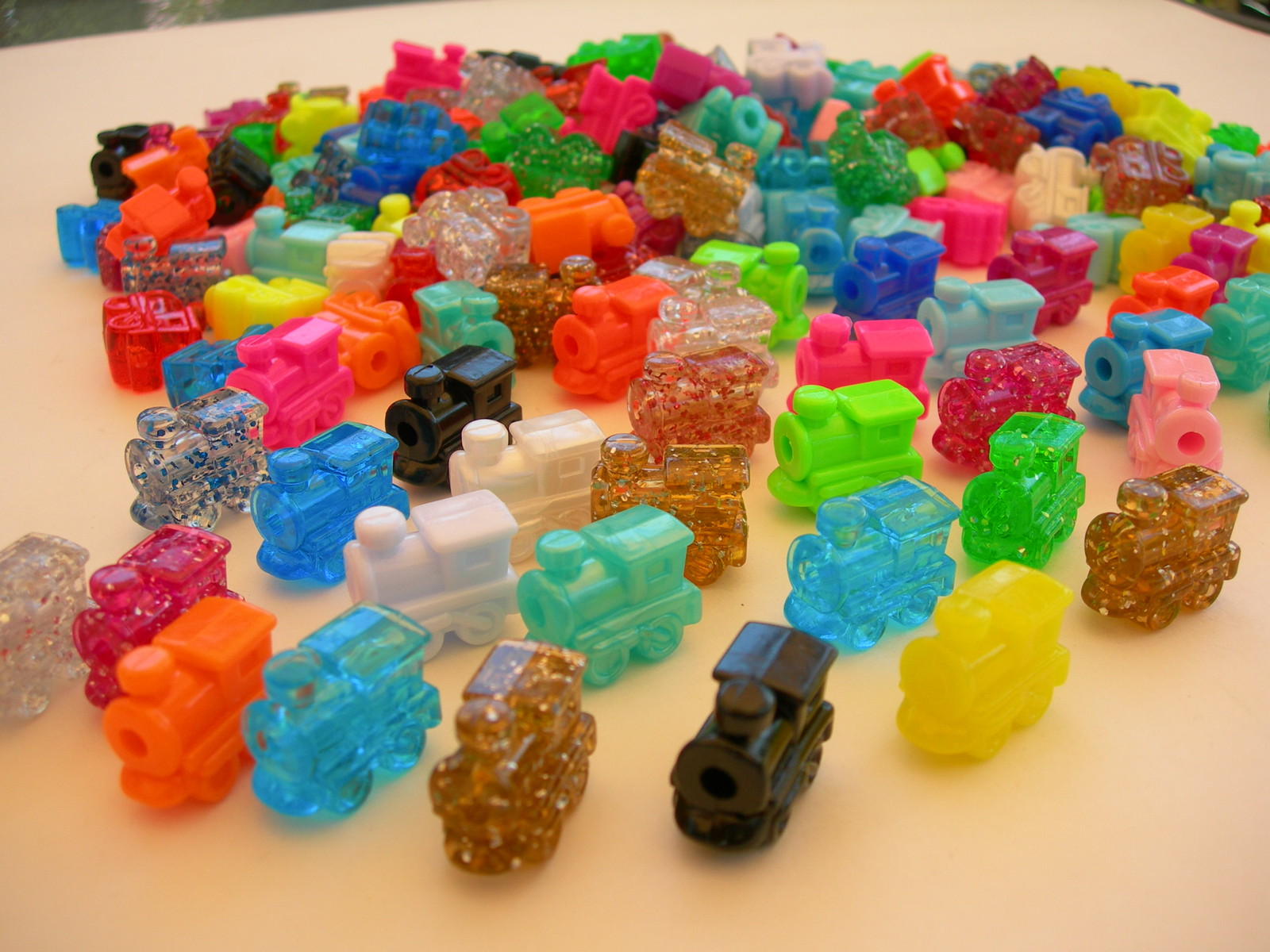 NEW 26 Assorted Mexican Train Markers Dominoes Chicken Foot Free