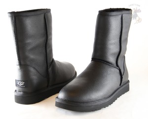 short leather uggs