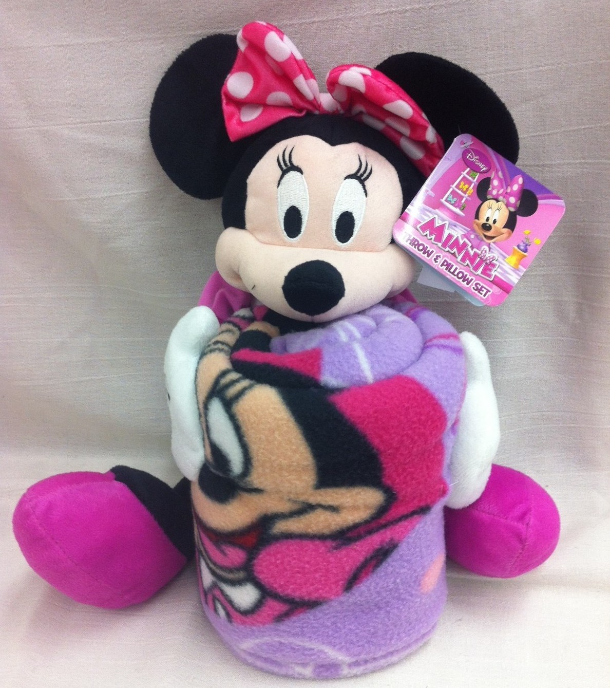 Minnie Mouse Pillow And Blanket Car Interior Design