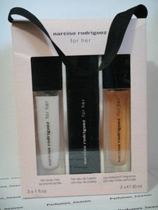 gifts for her $10
 on Narciso Rodriguez for Her Gift Set Perfume Iridescent EDT Body Mist ...