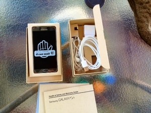 NEW UNLOCKED SAMSUNG GALAXY S IV (4) - PLEASE READ ENTIRE LISTING 