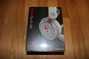NEW! WHITE SEALED MONSTER BEATS BY DR. DRE * MIXR * DAVID GUETTA HEADPHONES PRO
