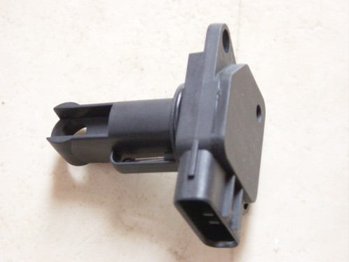 2000 Toyota corolla mass air flow sensor