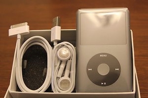 Ipod Classic  Generation on New Apple Ipod Classic 7th Generation Black 160 Gb Latest Model