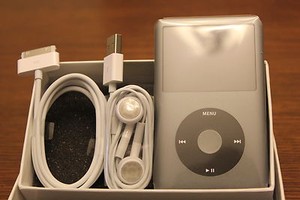 Ipod Classic 160gb  Generation on New Apple Ipod Classic 7th Generation Black 160 Gb Latest Model   Ebay