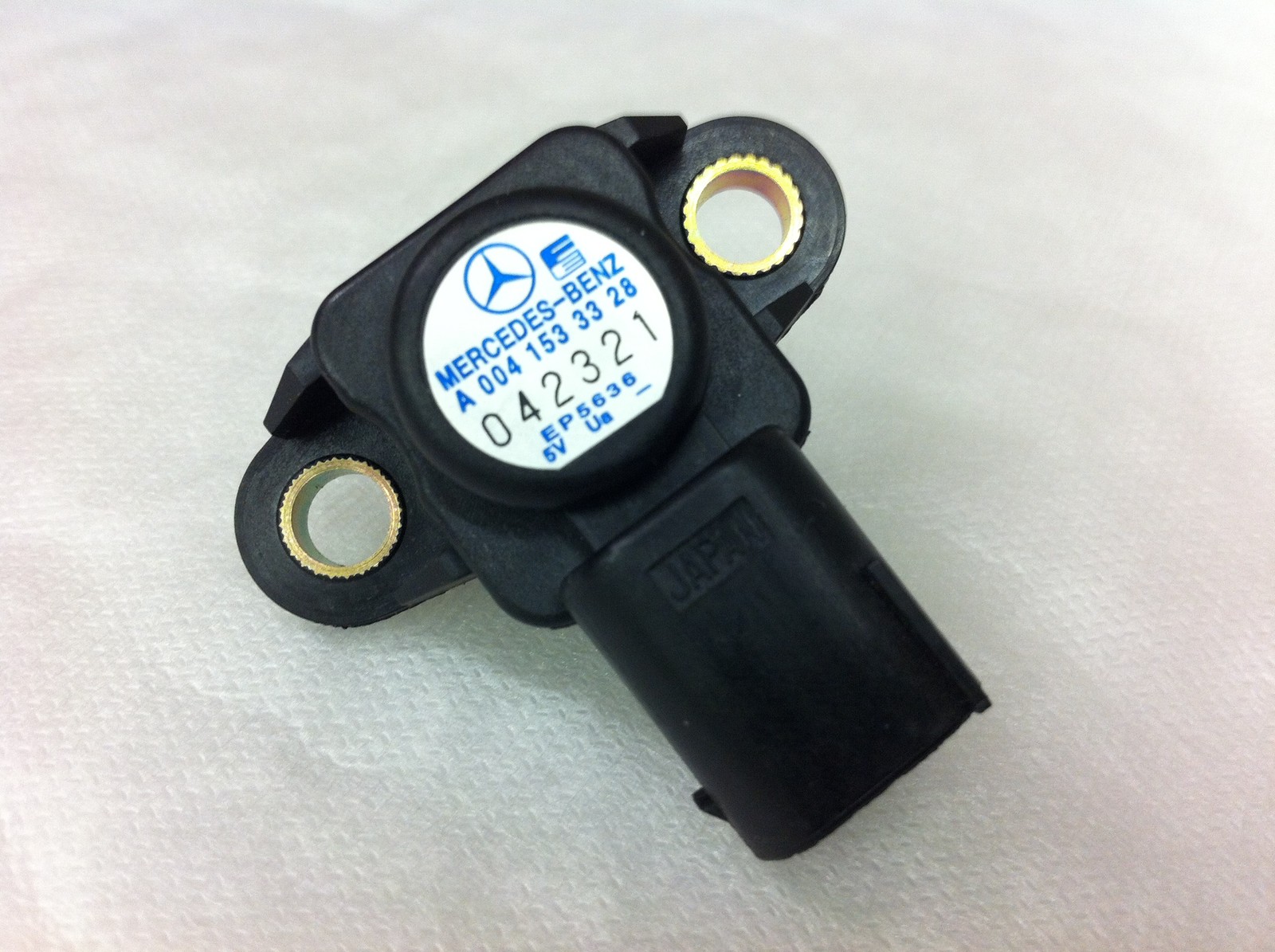 ORIGINAL MERCEDES BENZ MAP SENSOR A 005 153 72 28, A 004 153 31 28