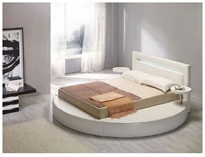 PALAZZO WHITE LEATHERETTE ROUND BED