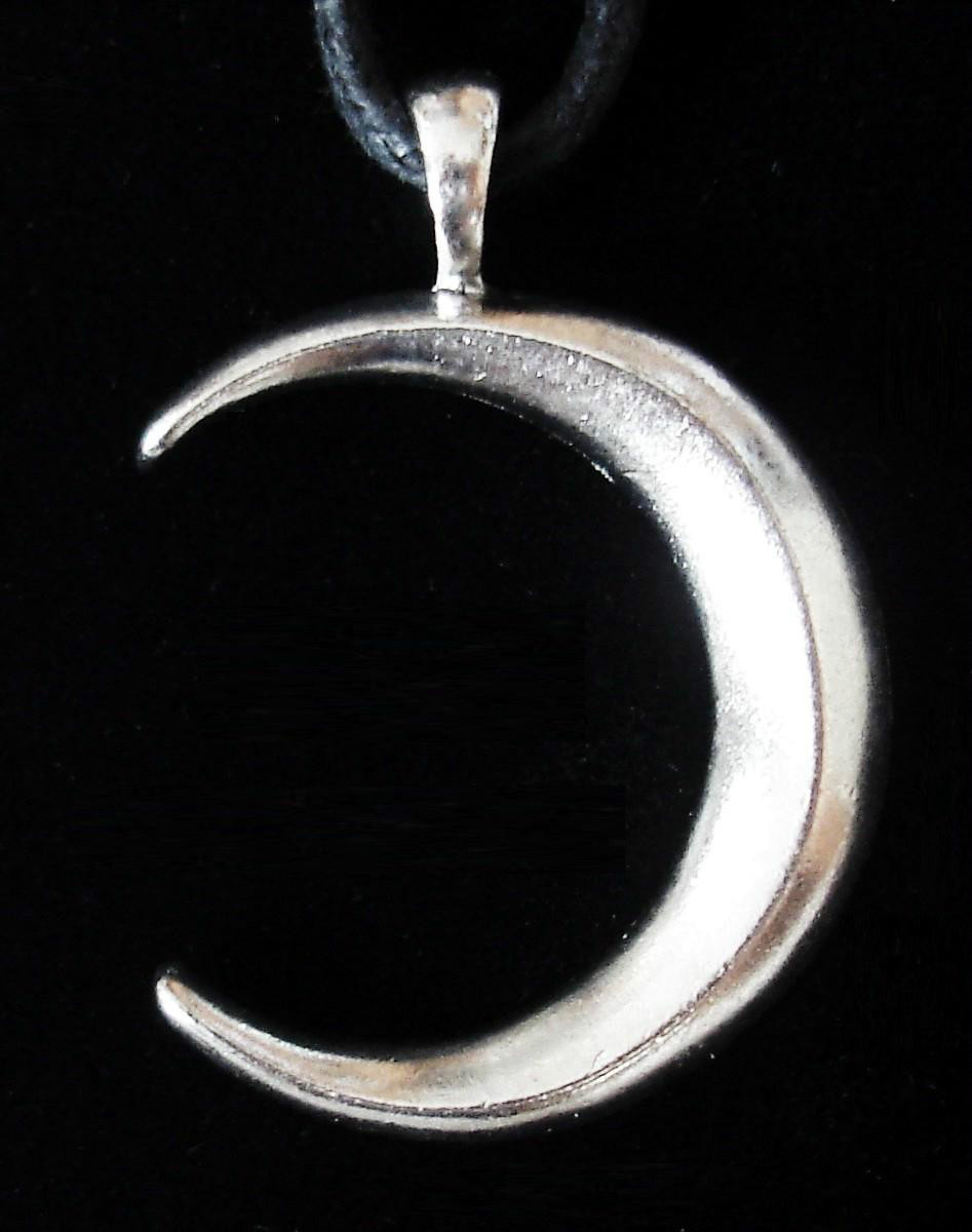 PENDANT Pewter WAXING CRESCENT MOON Attraction Amulet w/Description