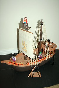 RARE! Vintage Playmobil Pirate Ship 4 Figures Captain Sail Boat #3050 | eBay