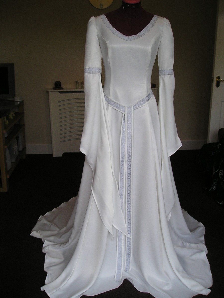 Rivendell Lotr Medieval Pagan Wedding Handfasting Dress Custom