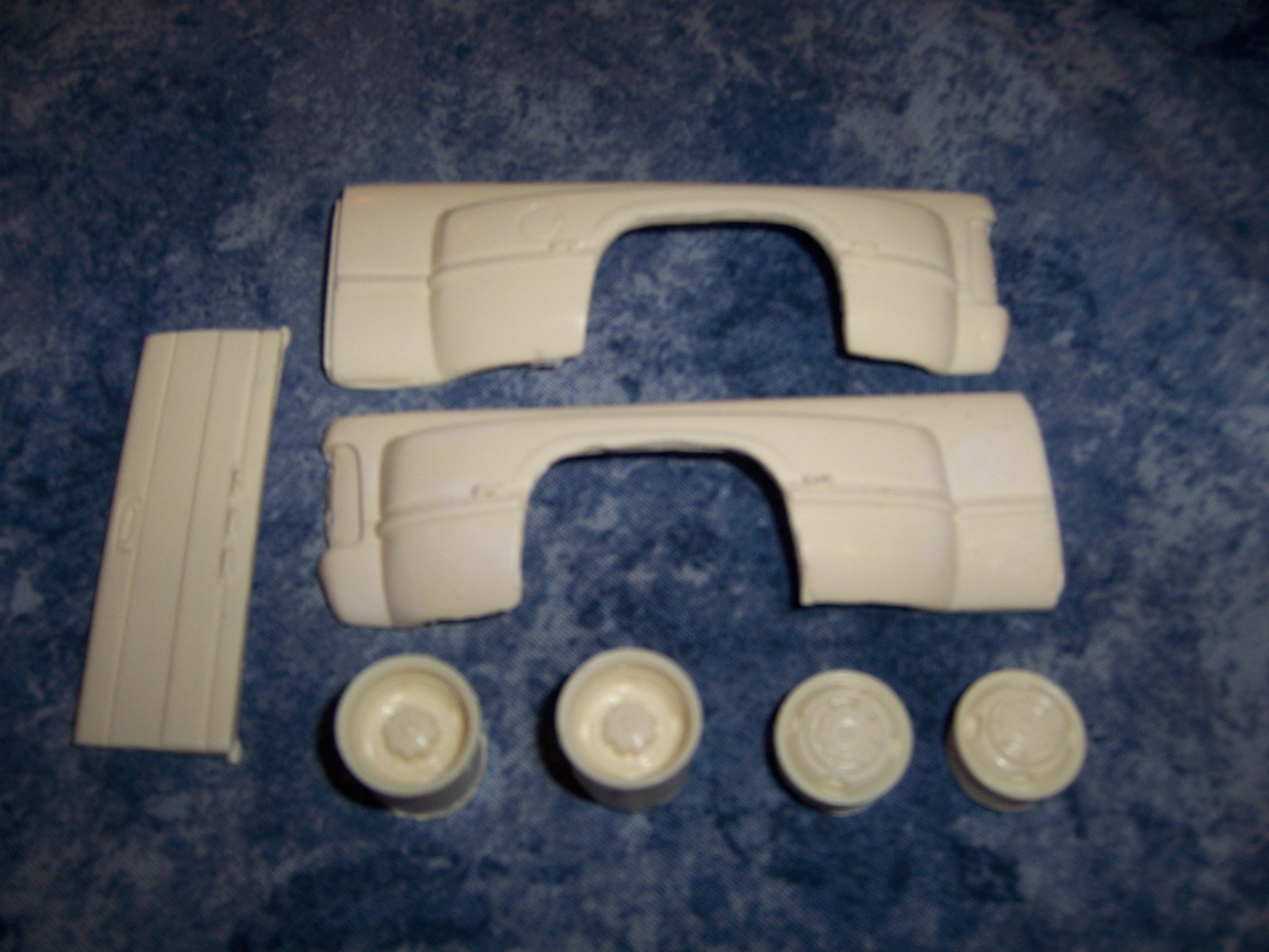 $T2eC16N,!zUE9s389zVZBRvlyjz9y!~~60_57.J