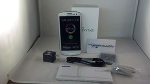 Samsung Galaxy S III GT-I9300 - 16GB - Marble White (Unlocked) Smartphone 