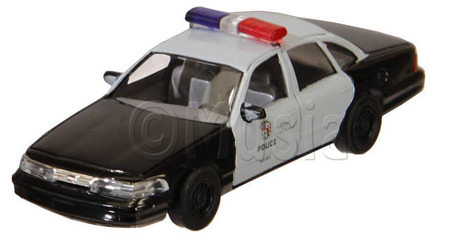 Ho scale police cars with working lights