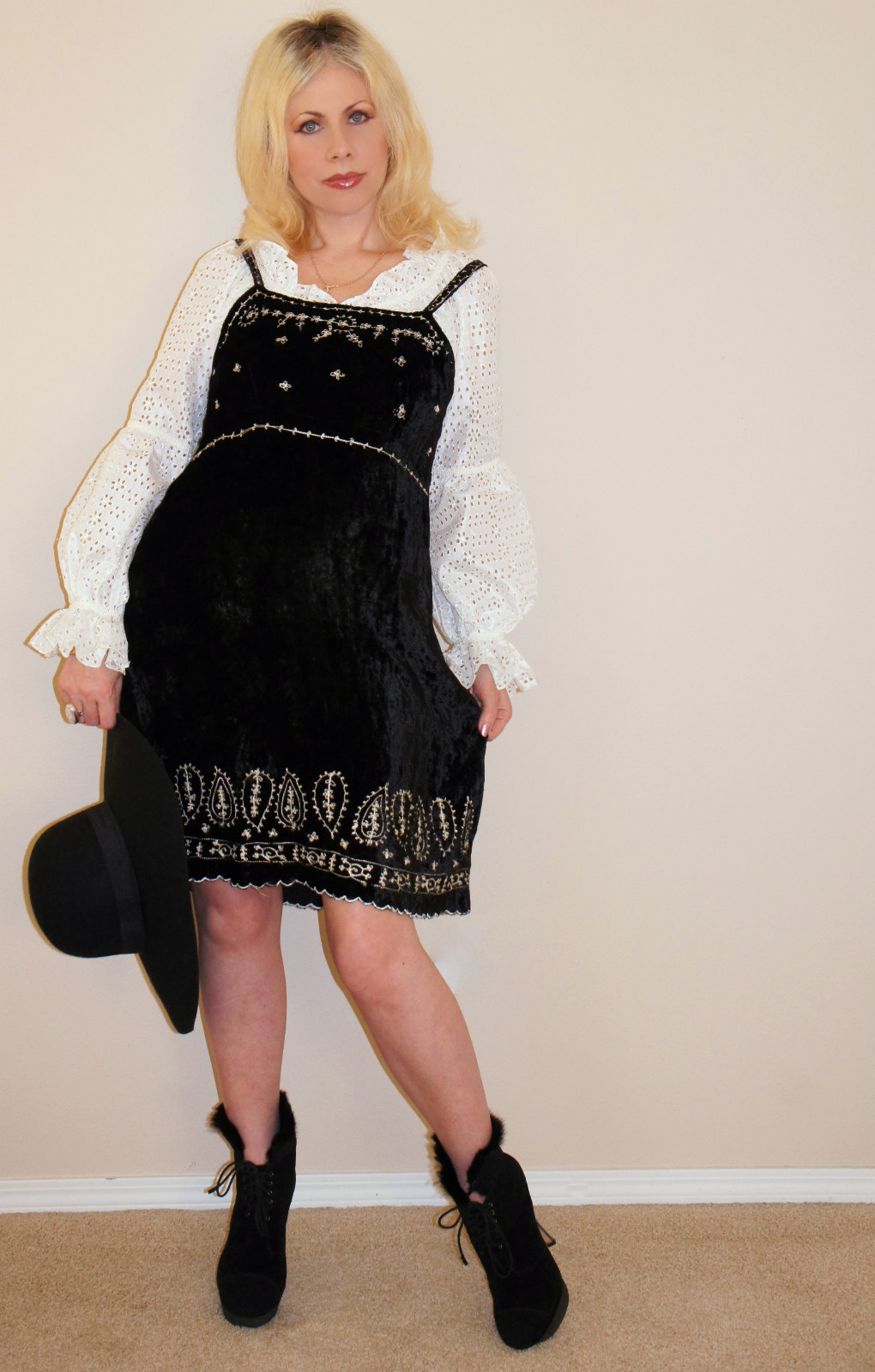 Vtg 70's CRUSHED VELVET+Embroidery ETHNIC India Boho Hippie Mini Jumper