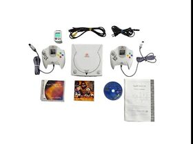Sega Dreamcast Console HKT-3020 Two Controllers One Memory Card Great Condition 
