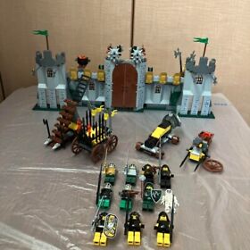 LEGO Knights' Kingdom Battle At The Pass 8813 Incomplete Used Good From Japan