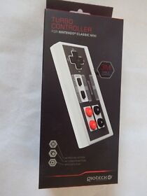 Gioteck Nintendo Mini NES Classic TURBO CONTROLLER With 3M Cable Joypad 