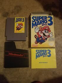 Nintendo Super Mario Bros. 3 1990 NES Video Game Cartridge, Box & Manual CIB