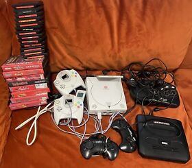 Sega Dreamcast And Genesis Lot - 17 Games, 5 Controllers, And More