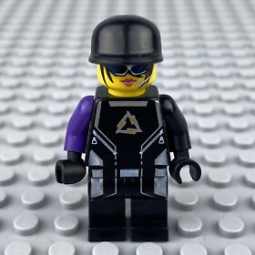 LEGO Alpha Team Mission Deep Freeze RADIA Minifigure alp028 4746 4744
