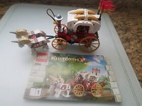 LEGO Castle: King's Carriage Ambush (7188) 100% Complete with instructions.