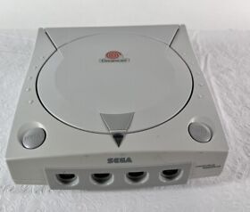 SEGA Dreamcast HKT-3020 Home Console Only For Parts Or Repair Untested