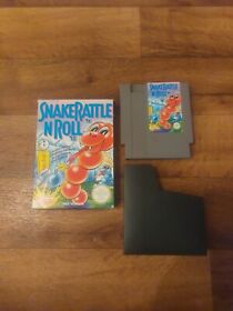 Snake Rattle N Roll + box & sleeve - Nintendo NES - cleaned & tested 